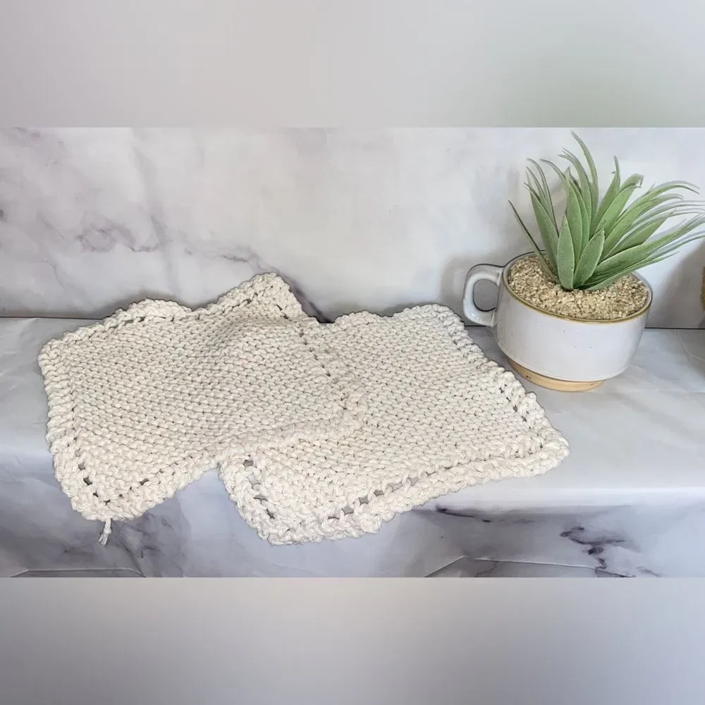 2 Vintage Hand Knit Washcloths (2)